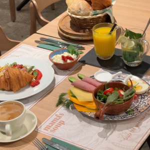 Authentic Breakfast Platter